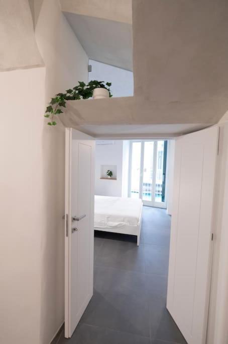 Casa Mirelli By Dimorra Apartment Napoli Bagian luar foto