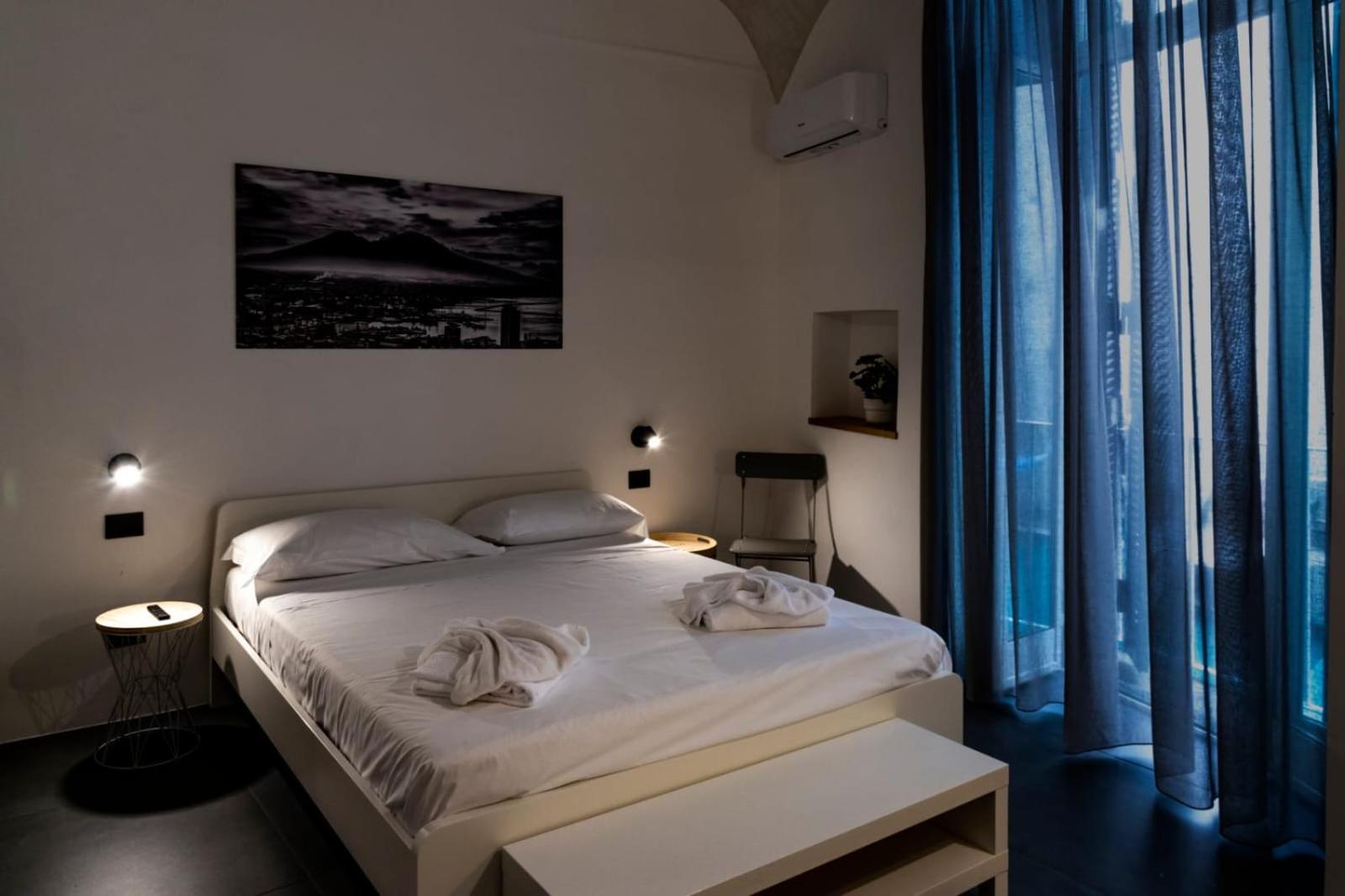 Casa Mirelli By Dimorra Apartment Napoli Bagian luar foto